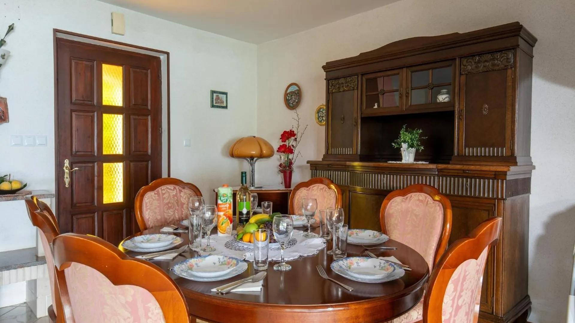 Spacious Holiday Home In Verteneglio Brtonigla Kroatien